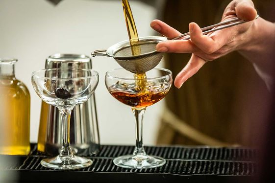THE RETURN OF THE KING: COGNAC AND THE COCKTAIL BAR